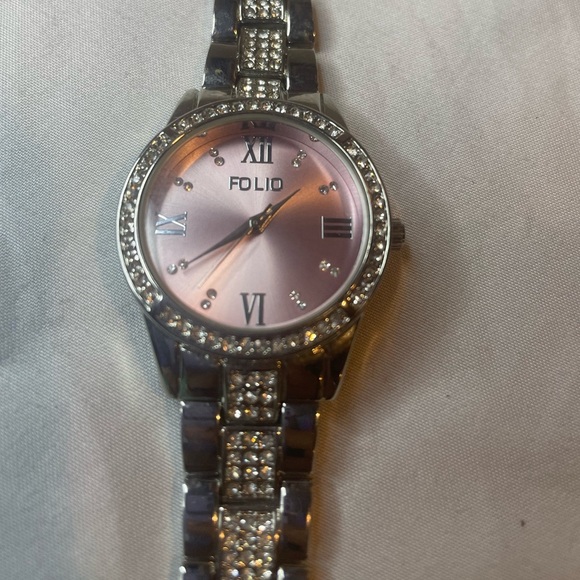 Women’s silver tone watch folio - Picture 4 of 7